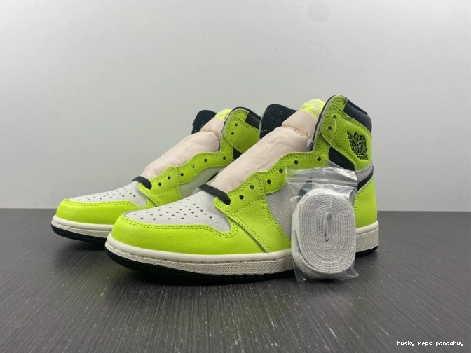 Cheap Husky 555088-702 Jordan Air Volt OG 1 High 0719